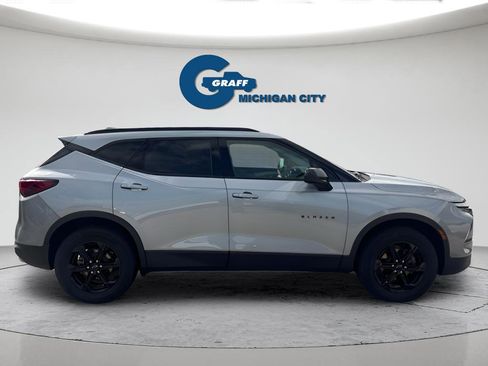 Used 2023 Chevrolet Blazer LT w/ Midnight/Sport Edition AWD/4WD image 4