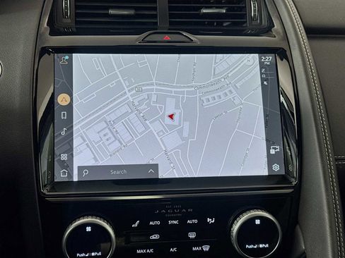 Used 2024 Jaguar E-PACE R-Dynamic SE image 15