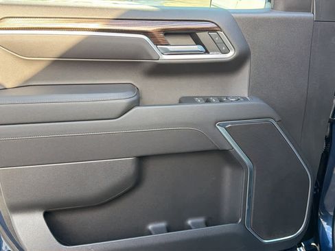 Used 2022 Chevrolet Silverado 1500 RST image 23