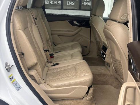 Used 2019 Audi Q7 3.0T Prestige w/ Prestige Package AWD/4WD image 31
