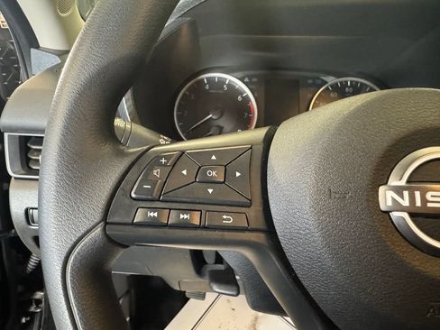 Used 2024 Nissan Sentra S FWD image 11