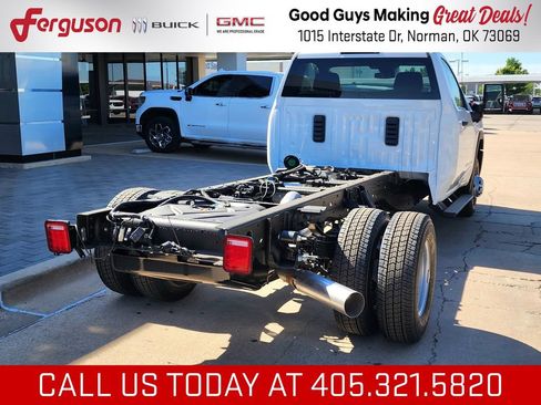 New 2026 GMC Sierra 3500 Pro w/ Convenience Package AWD/4WD image 3