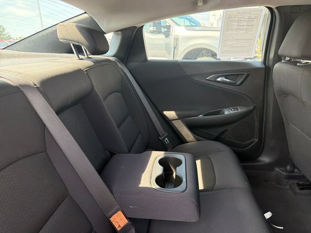 Used 2023 Chevrolet Malibu LT FWD image 27