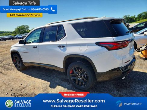 Used 2023 Chevrolet Traverse Premier w/ Redline Edition AWD/4WD image 3