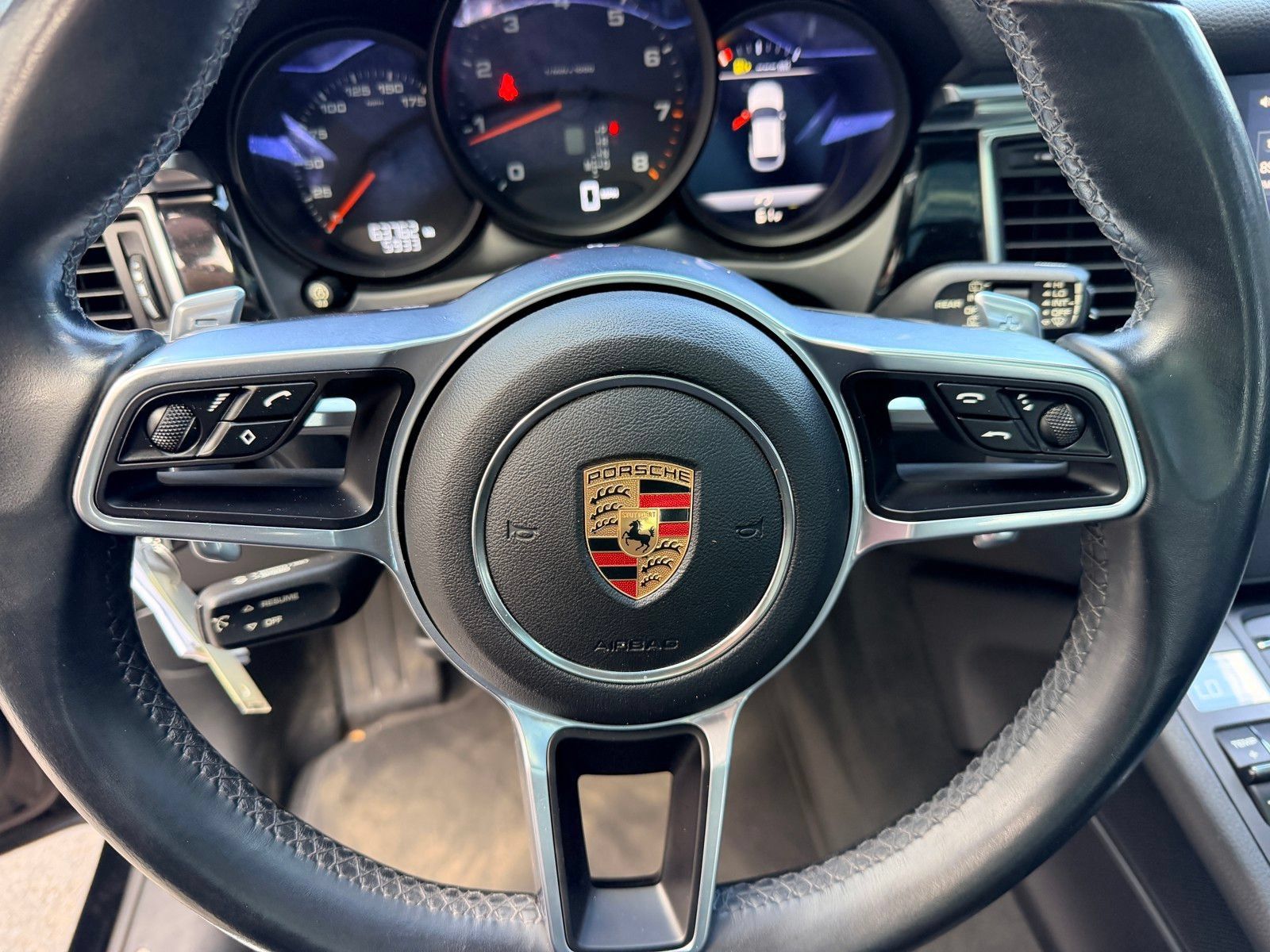 Used 2017 Porsche Macan AWD/4WD image 16