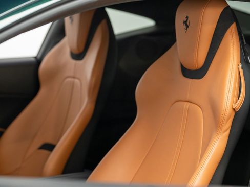 Certified 2022 Ferrari Roma image 21