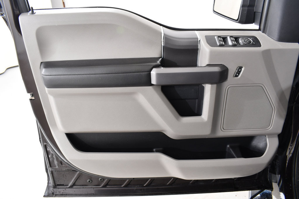 Used 2020 Ford F150 XLT w/ Equipment Group 302A Luxury AWD/4WD image 25
