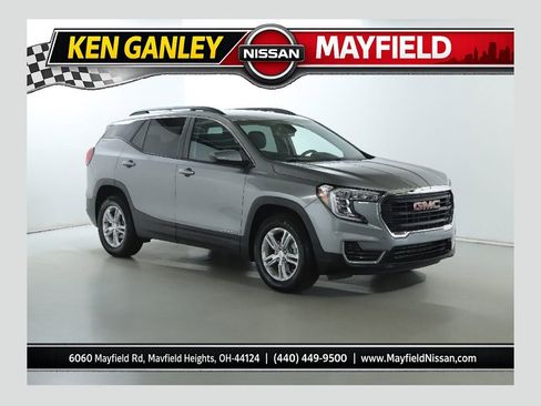 Used 2023 GMC Terrain SLE w/ Driver Convenience Package FWD image 1