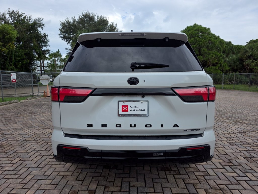 Certified 2025 Toyota Sequoia Platinum AWD/4WD image 10