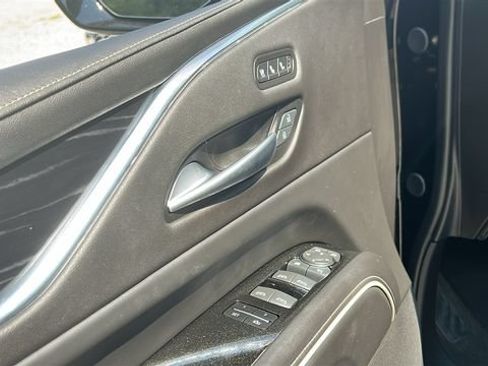 Certified 2024 Cadillac Escalade Sport AWD/4WD image 21