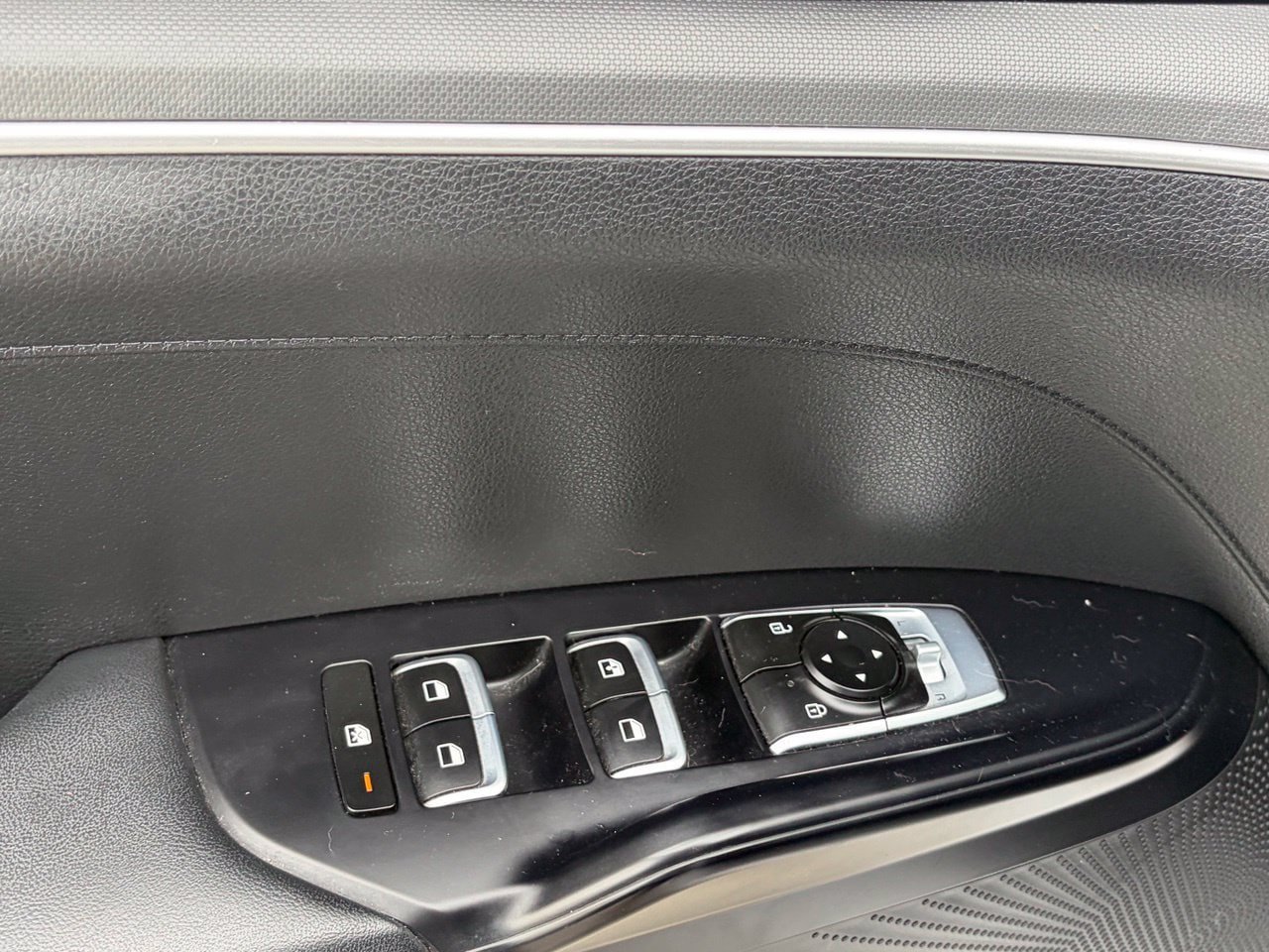Used 2022 Kia K5 LXS FWD image 5