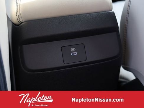 New 2026 Nissan Sentra SL w/ Floor Mat Package FWD image 26