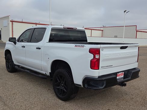 Used 2025 Chevrolet Silverado 1500 LT Trail Boss w/ Protection Package AWD/4WD image 3