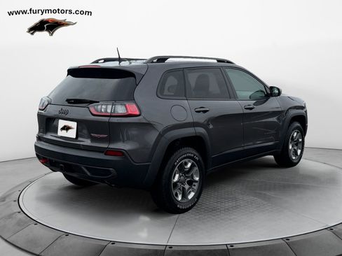 Used 2019 Jeep Cherokee Trailhawk w/ Cold Weather Group AWD/4WD image 3