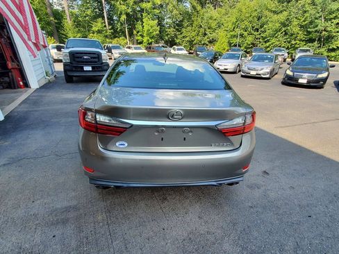 Used 2018 Lexus ES 350 w/ Premier Package FWD image 6