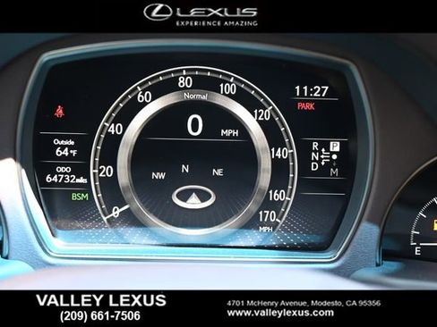 Used 2019 Lexus LS 500 w/ Accessory Package (Z2) image 12