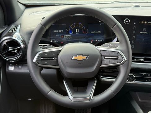 New 2026 Chevrolet Equinox LT image 17