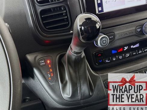 Used 2025 RAM ProMaster 2500 w/ Convenience Group image 16