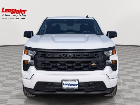 Used 2023 Chevrolet Silverado 1500 Custom image 8