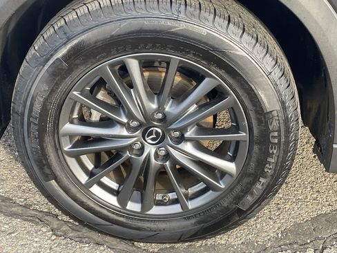 Used 2019 MAZDA CX-5 Touring image 38