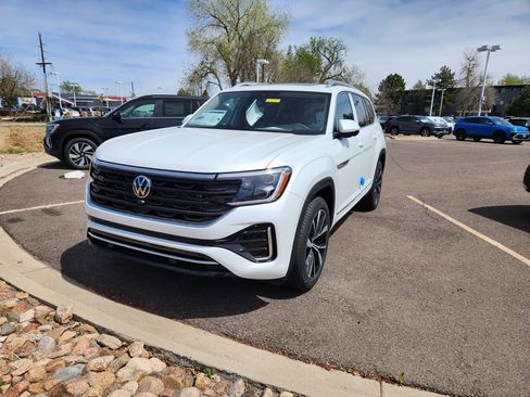 New 2026 Volkswagen Atlas SEL Premium R-Line AWD/4WD image 3