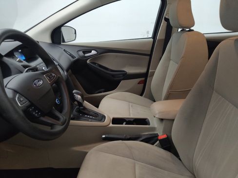 Used 2018 Ford Focus SE FWD image 17