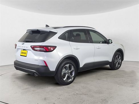 Used 2025 Ford Escape ST-Line Select w/ Tech Pack #1 image 5