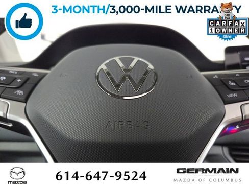 Used 2025 Volkswagen Jetta SE w/ Sunroof Package image 22