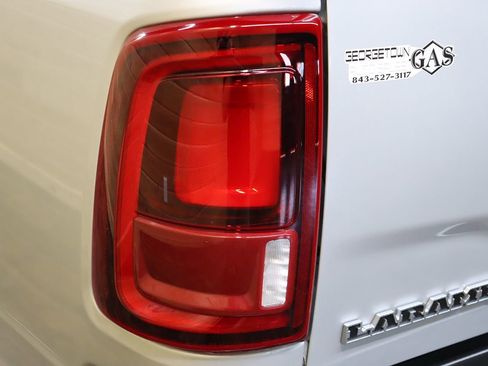 Used 2026 RAM 2500 Laramie AWD/4WD image 24