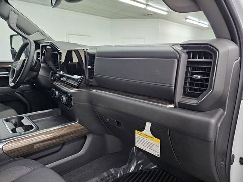 Used 2025 Chevrolet Silverado 2500 LT w/ All Star Edition image 13