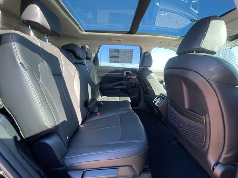 New 2026 Kia Sorento S w/ S Panoramic Sunroof Package FWD image 30