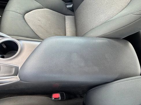 Used 2024 Toyota Camry LE FWD image 30