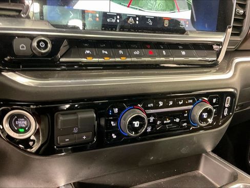 Certified 2024 Chevrolet Silverado 1500 High Country w/ Technology Package AWD/4WD image 12