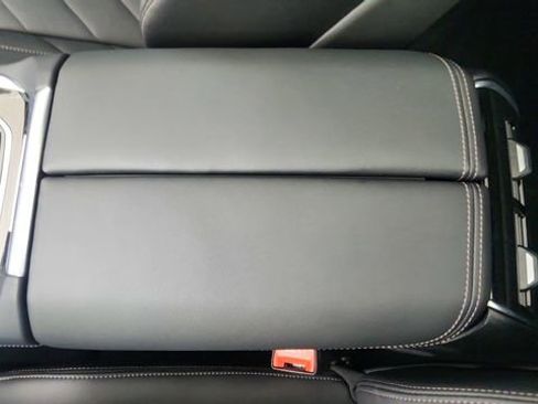 Used 2025 BMW X5 xDrive40i w/ M Sport Package image 56