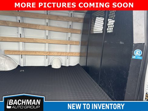 Used 2024 Chevrolet Express 2500 w/ Driver Convenience Package image 6
