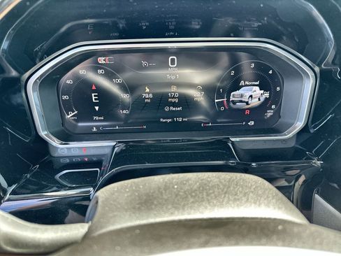 New 2026 GMC Sierra 1500 SLT image 30