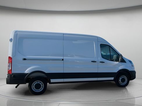 New 2026 Ford Transit 250 148 High Roof image 34
