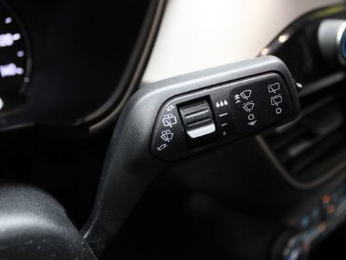 Used 2021 Ford Escape SE image 36