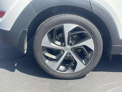 Used 2018 Hyundai Tucson Value FWD image 9
