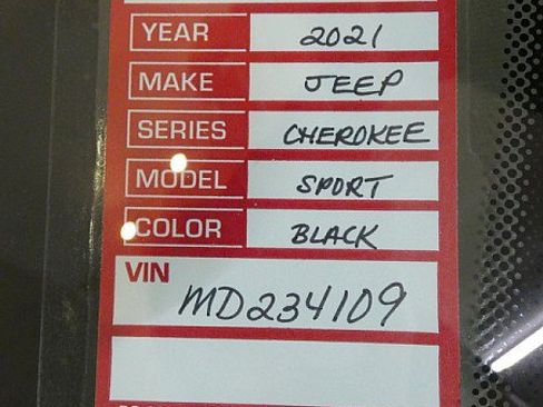 Used 2021 Jeep Cherokee Sport w/ Popular Appearance Group AWD/4WD image 28
