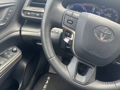 Certified 2023 Toyota Crown AWD/4WD image 23