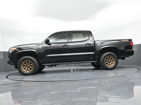 Certified 2023 Toyota Tacoma SR AWD/4WD image 32