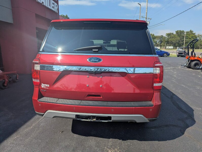 Used 2021 Ford Expedition XLT RWD image 7