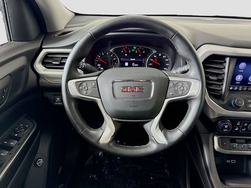 Used 2023 GMC Acadia SLT w/ Elevation Edition FWD image 11