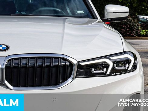 Used 2025 BMW 330i Sedan image 16