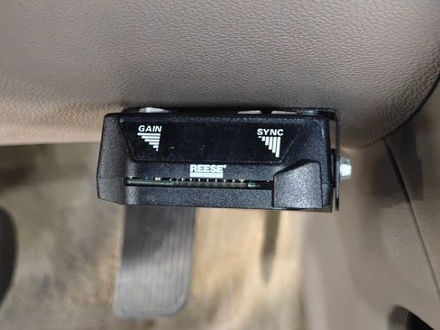 Used 2015 GMC Yukon SLE w/ Convenience Package image 10