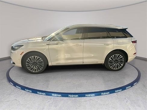 Used 2022 Lincoln Corsair Reserve w/ Equipment Group 201A image 8