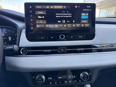 New 2026 Mitsubishi Outlander SE image 16