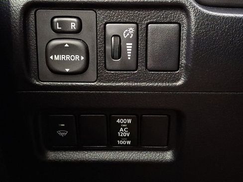 Certified 2018 Toyota 4Runner TRD Off-Road image 25