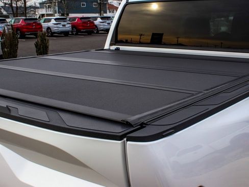 Used 2024 Toyota Tundra Limited image 40